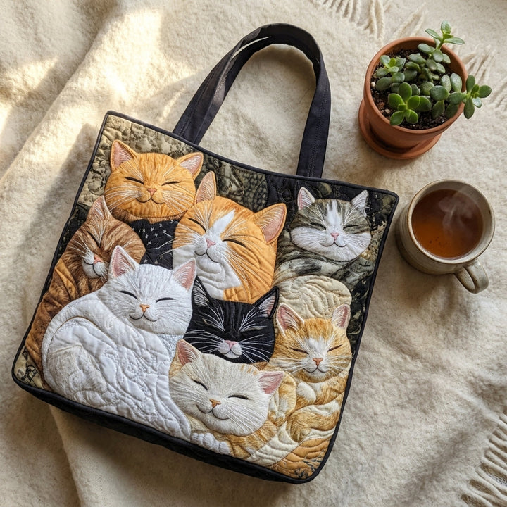 Handgefertigte Stepptasche – Schlafende Kätzchen