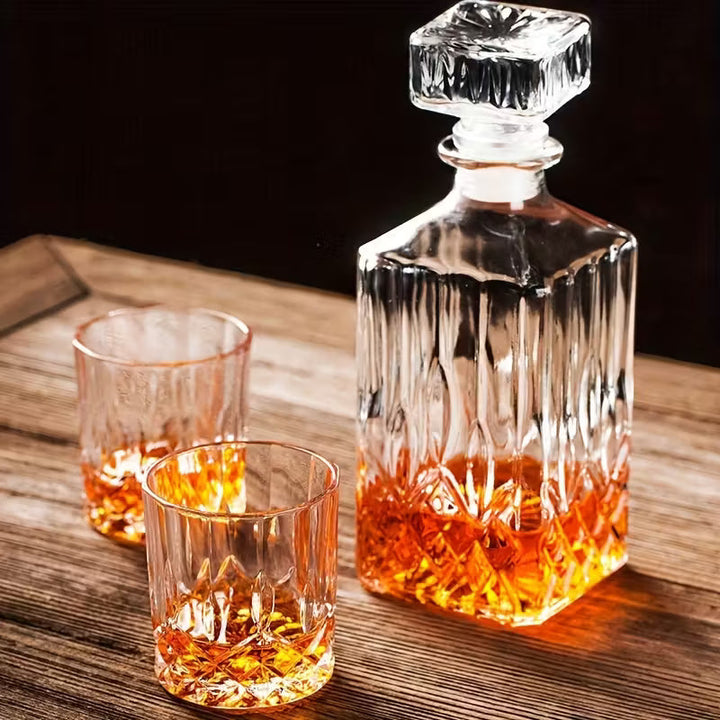 Whiskygläser und Karaffen-Set