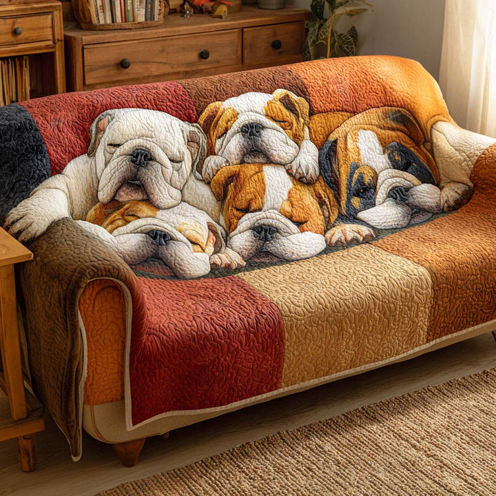 Rianne - Gesteppter Sofabezug Bulldogge