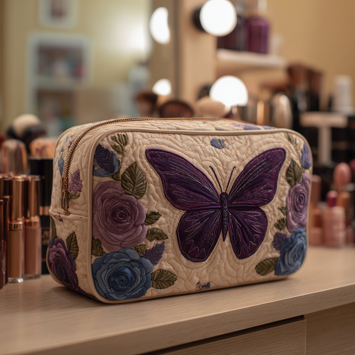 Merel - Gesteppte Kulturtasche Quilt und Schmetterling